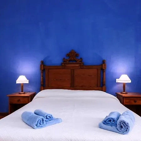 Historica Con Molino De Viento *